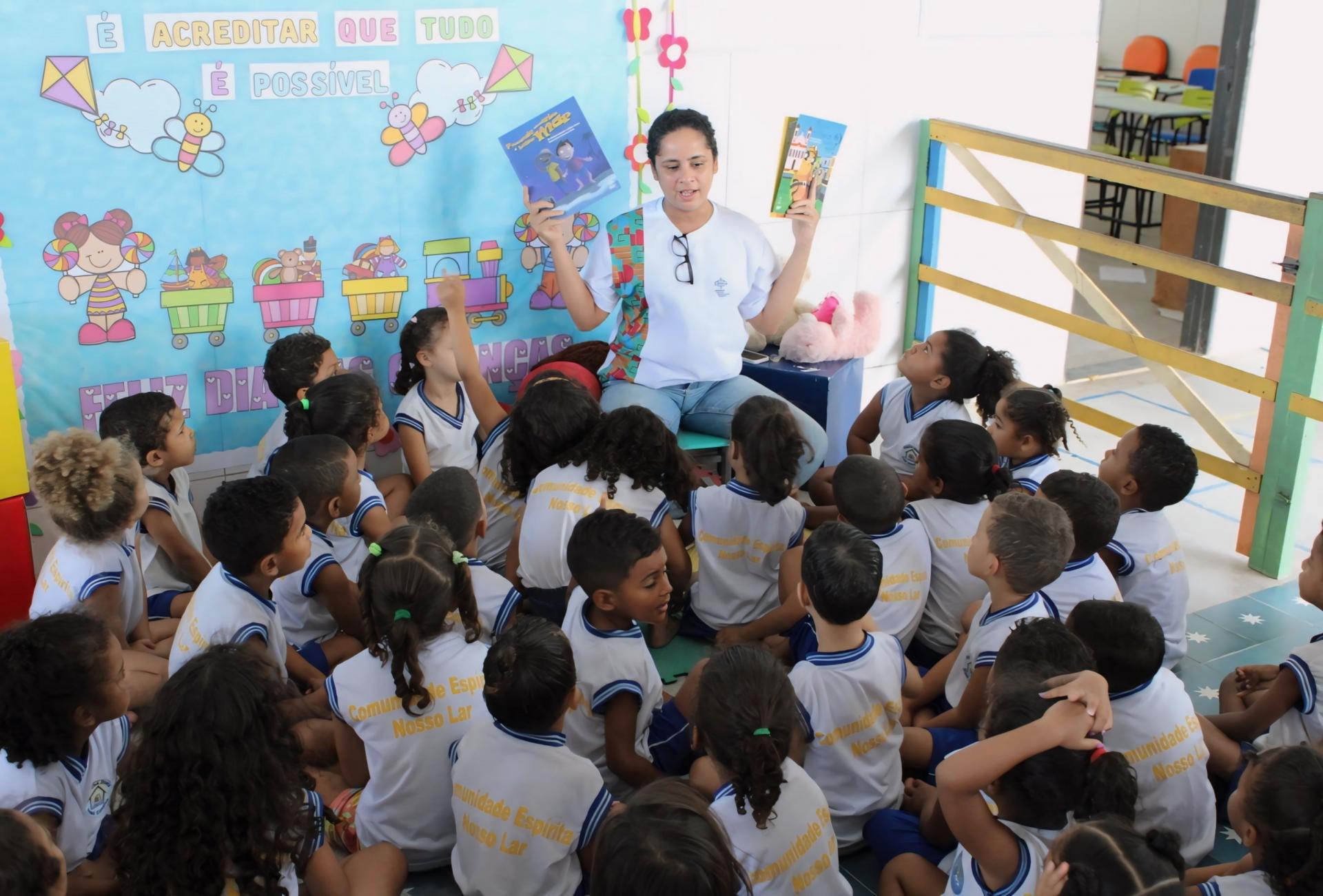 Imprensa Oficial Graciliano Ramos celebra o Mês das Crianças com ação de incentivo à leitura no Nosso Lar